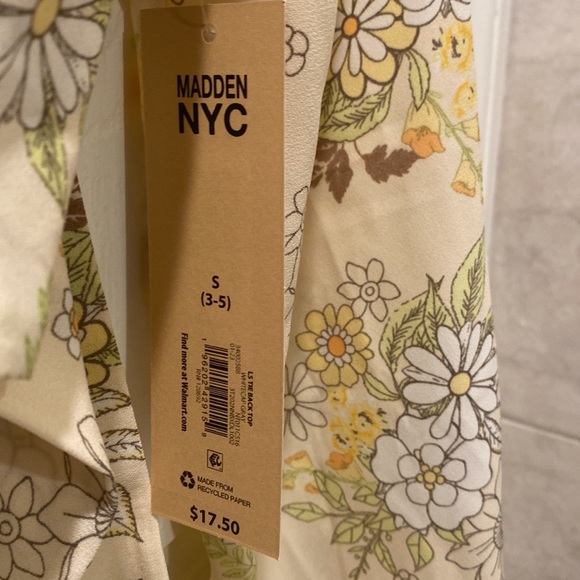 “NYC Madden” - Floral Top! - Size S - New w/Tags! - Picture 5 of 5
